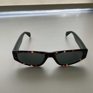 Brand new Rag & Bone Soren oval sunglasses.